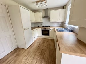 Dining Kitchen- click for photo gallery